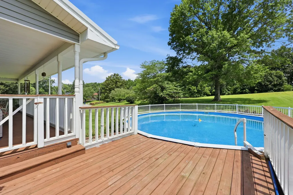 3826 Hickory Hill Drive Somerset KY 42503