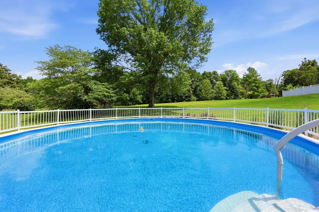 3826 Hickory Hill Drive Somerset KY 42503