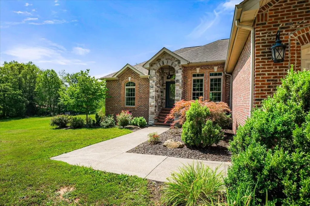 542 Kirkwood Drive London KY 40744