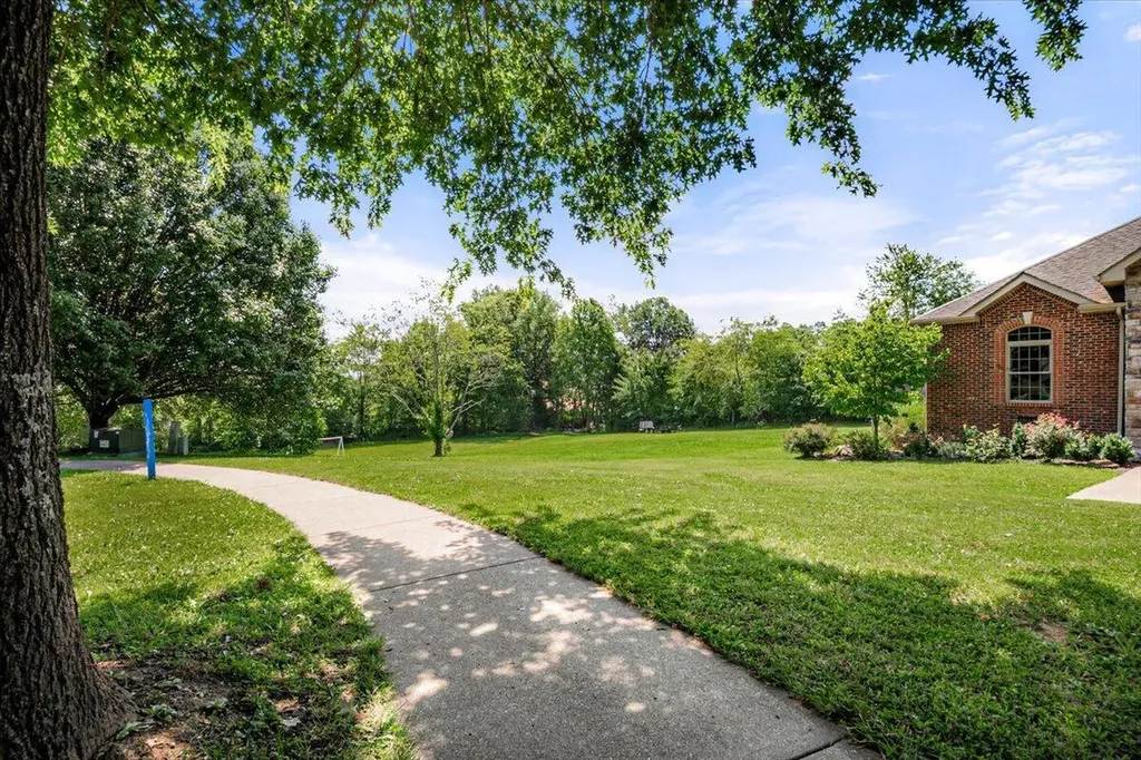 542 Kirkwood Drive London KY 40744