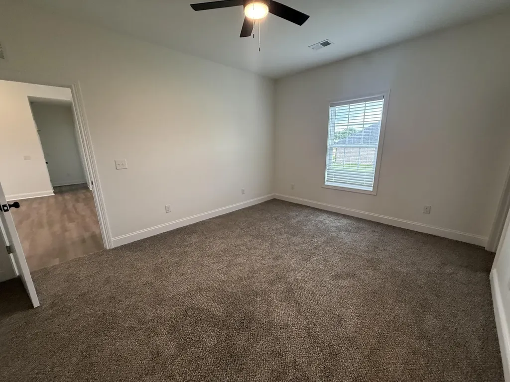 302 Cinchpost Circle London KY 40744