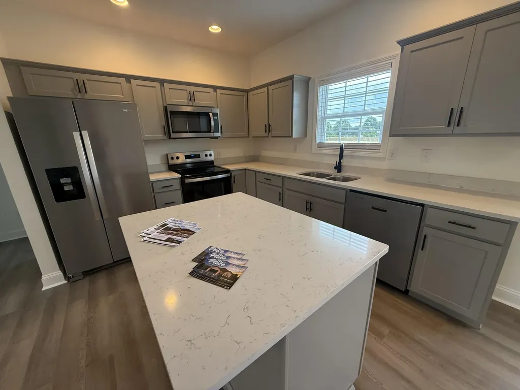 302 Cinchpost Circle London KY 40744