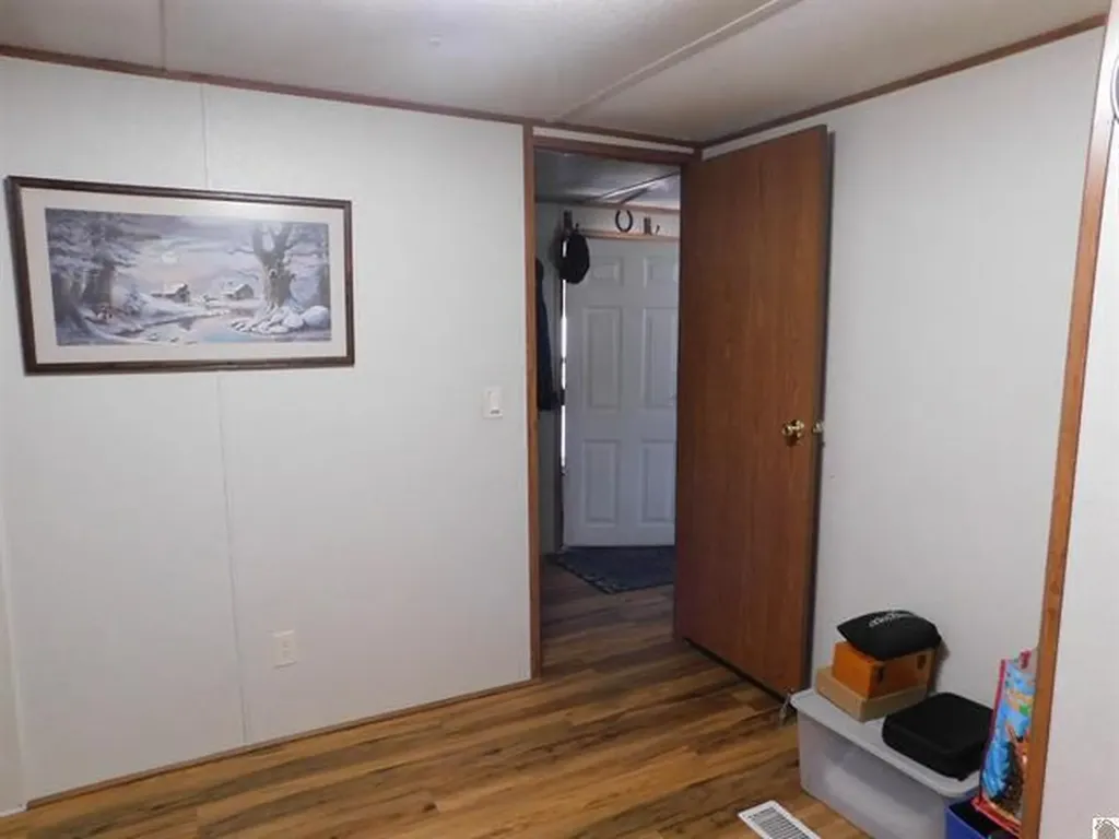 138 White Dove Lane Gilbertsville KY 42044