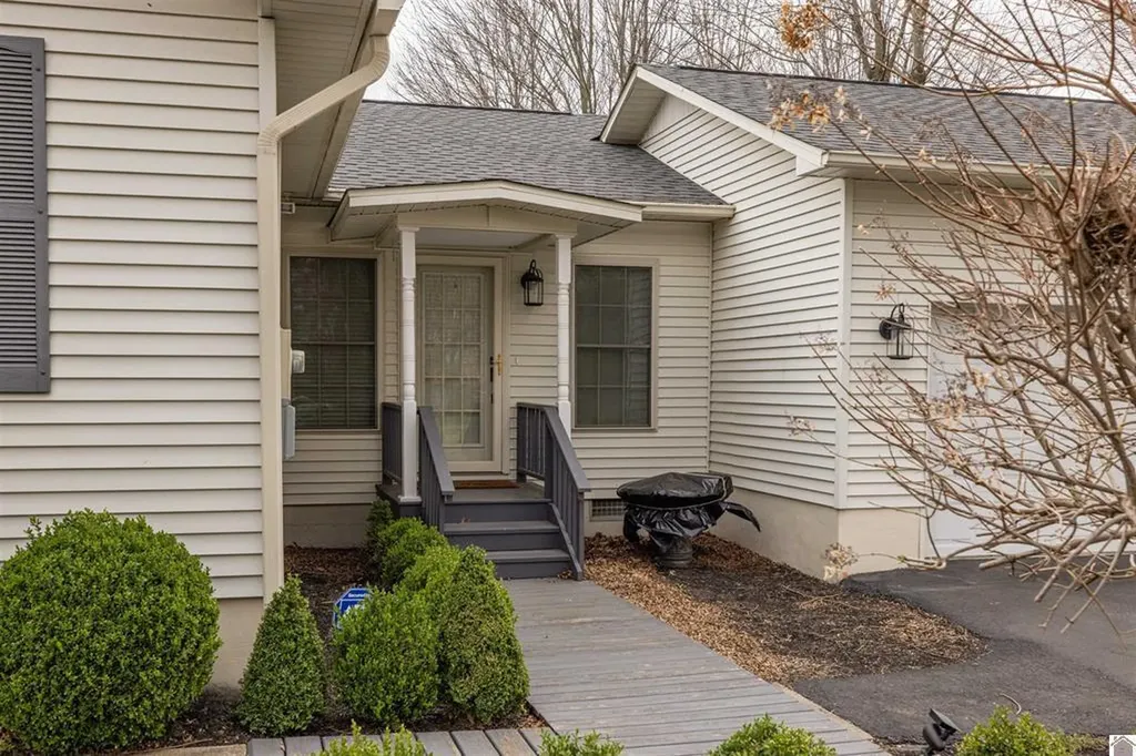99 Merit Road Mayfield KY 42066