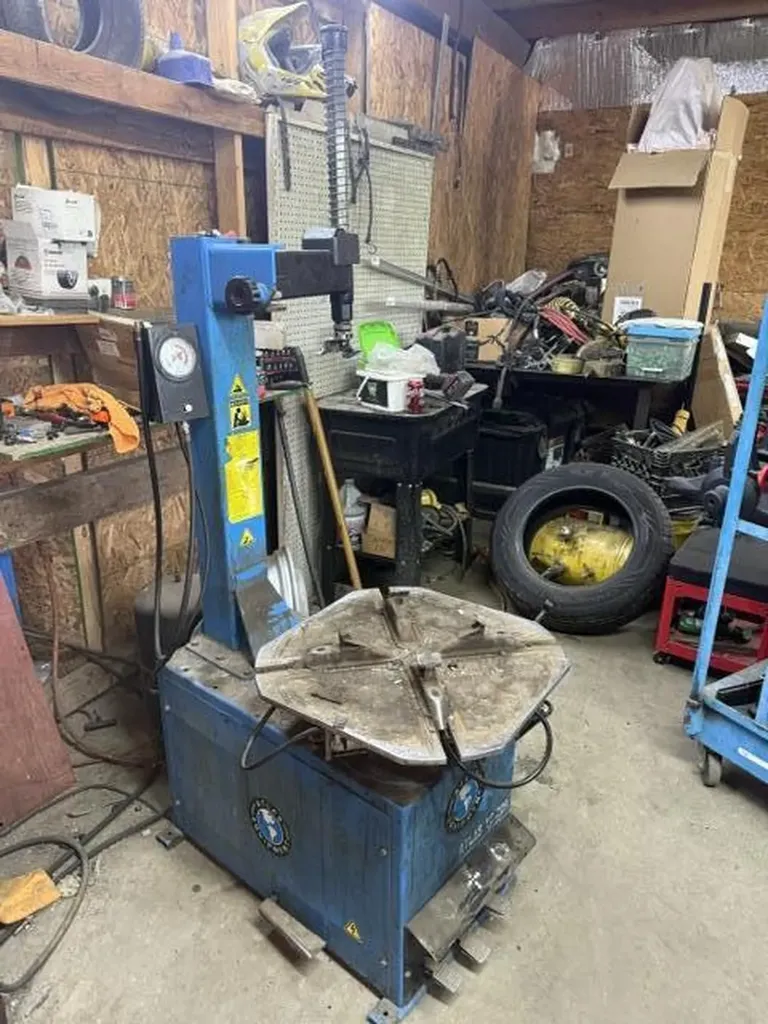 3040 U.s. 460 Frenchburg KY 40322