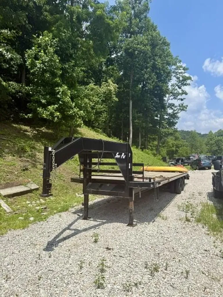 3040 U.s. 460 Frenchburg KY 40322