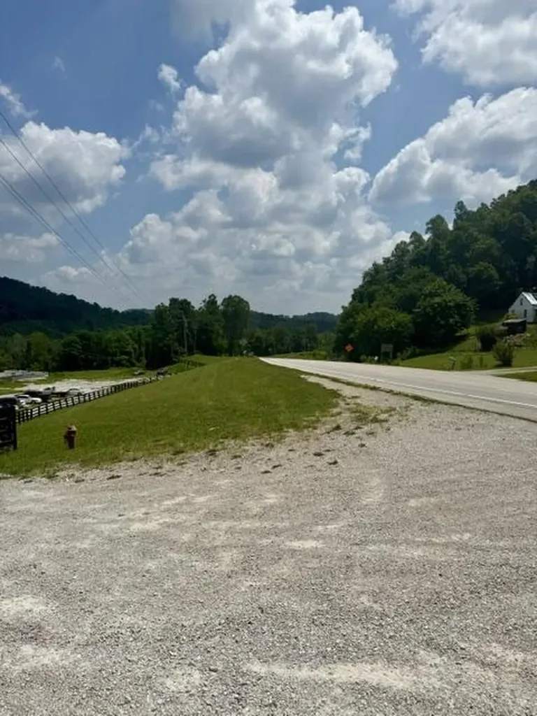 3040 U.s. 460 Frenchburg KY 40322