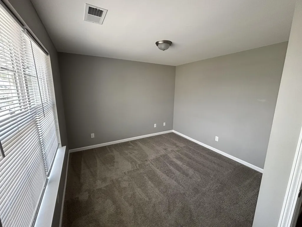 2436 Feathersound Way Lexington KY 40511