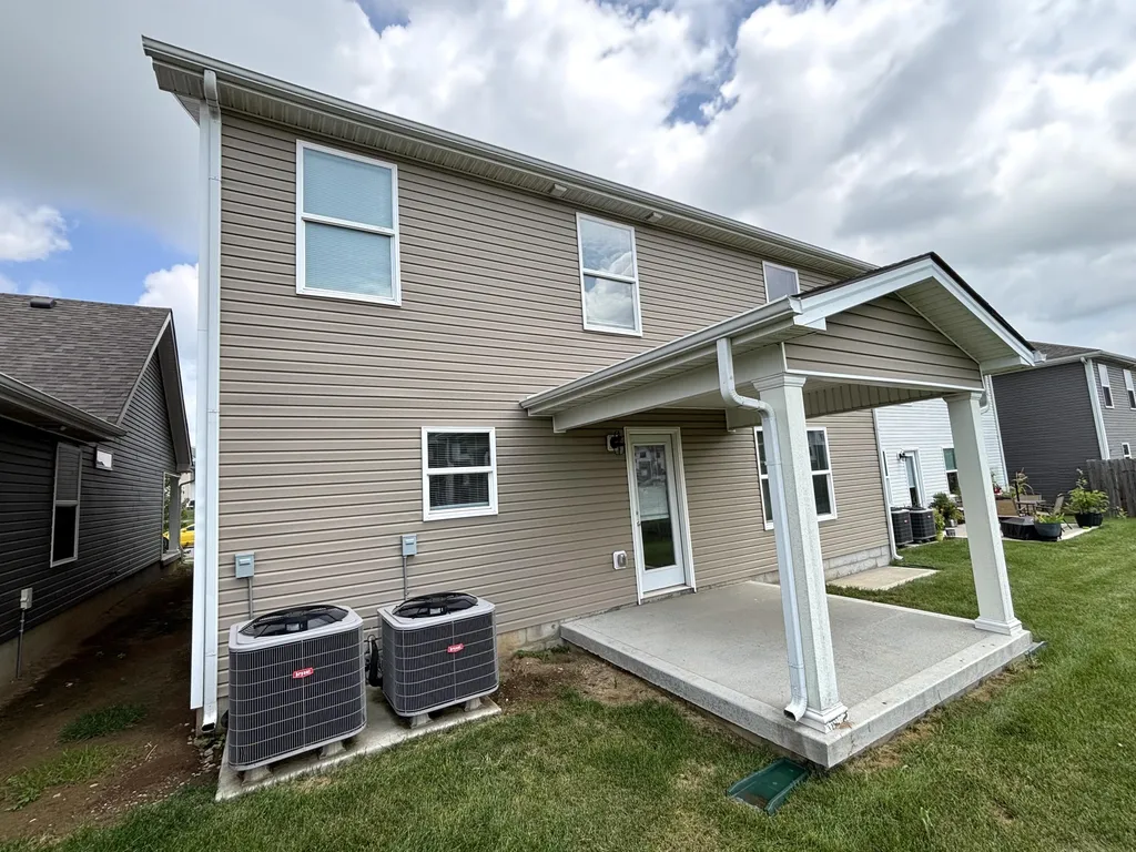 2436 Feathersound Way Lexington KY 40511