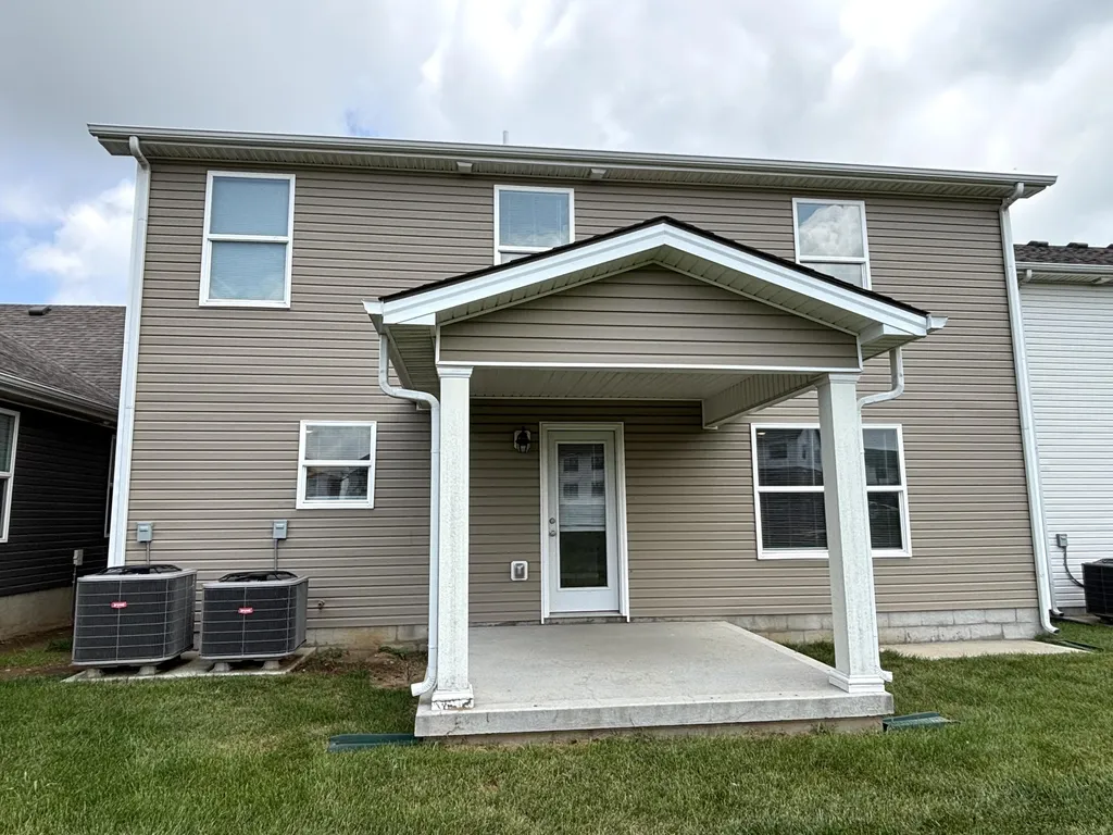 2436 Feathersound Way Lexington KY 40511