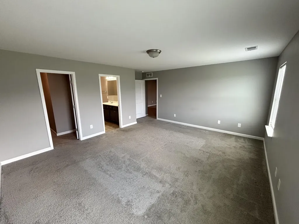 2436 Feathersound Way Lexington KY 40511