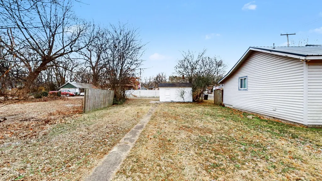 2014 Guthrie Avenue Paducah KY 42003