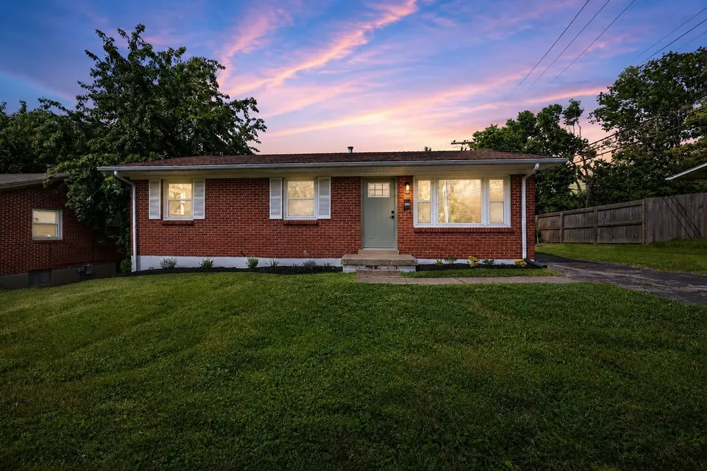 1895 Dunkirk Drive Lexington KY 40504