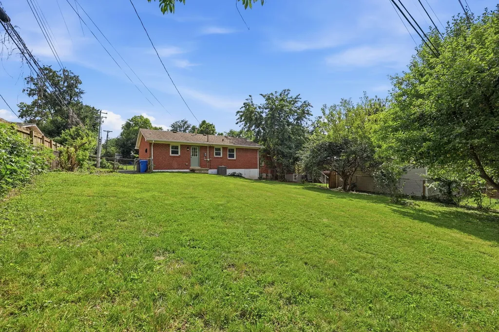 1895 Dunkirk Drive Lexington KY 40504