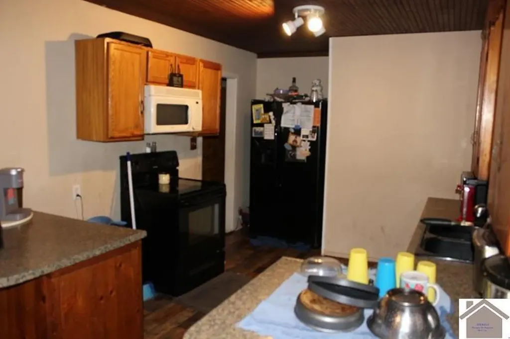 3245 Kentucky 58 Mayfield KY 42066