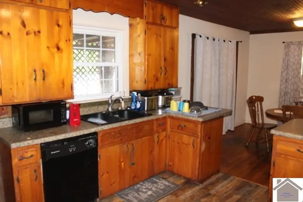 3245 Kentucky 58 Mayfield KY 42066