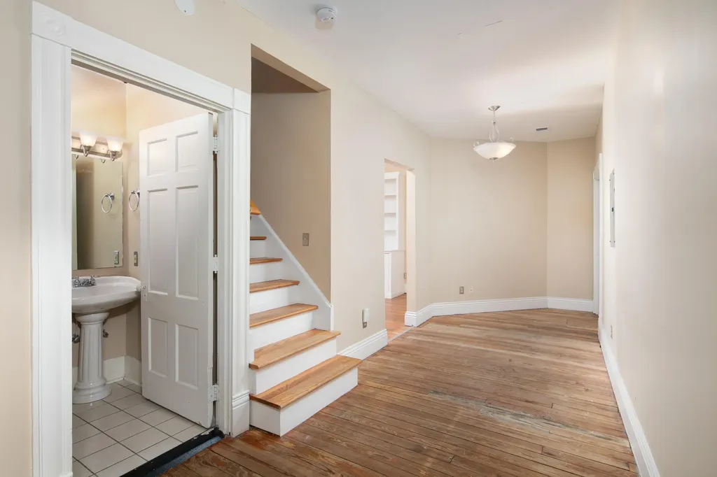 211 N Limestone Street Lexington KY 40507