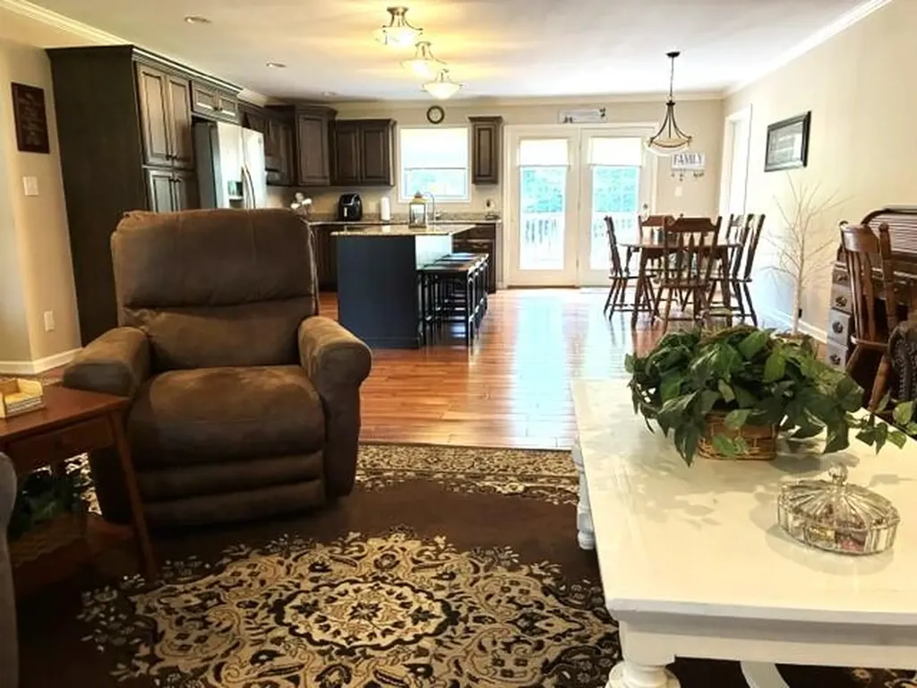 83 Caleb Drive Mayfield KY 42066