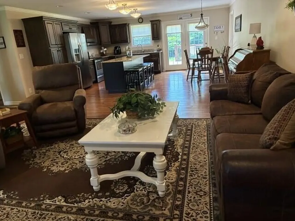 83 Caleb Drive Mayfield KY 42066