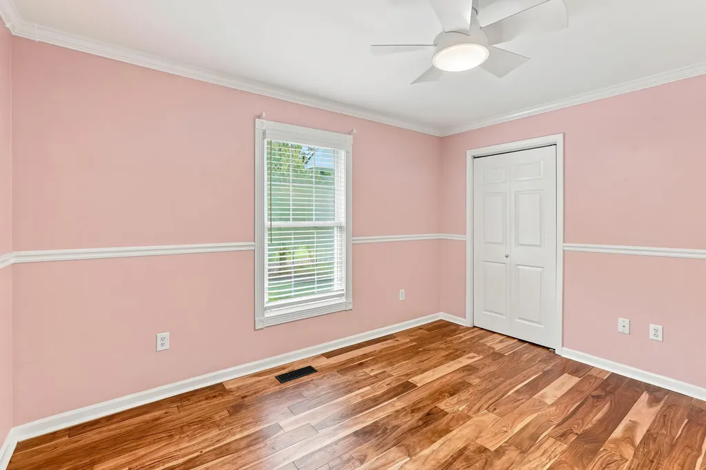 350 Holmes Drive Paducah KY 42003