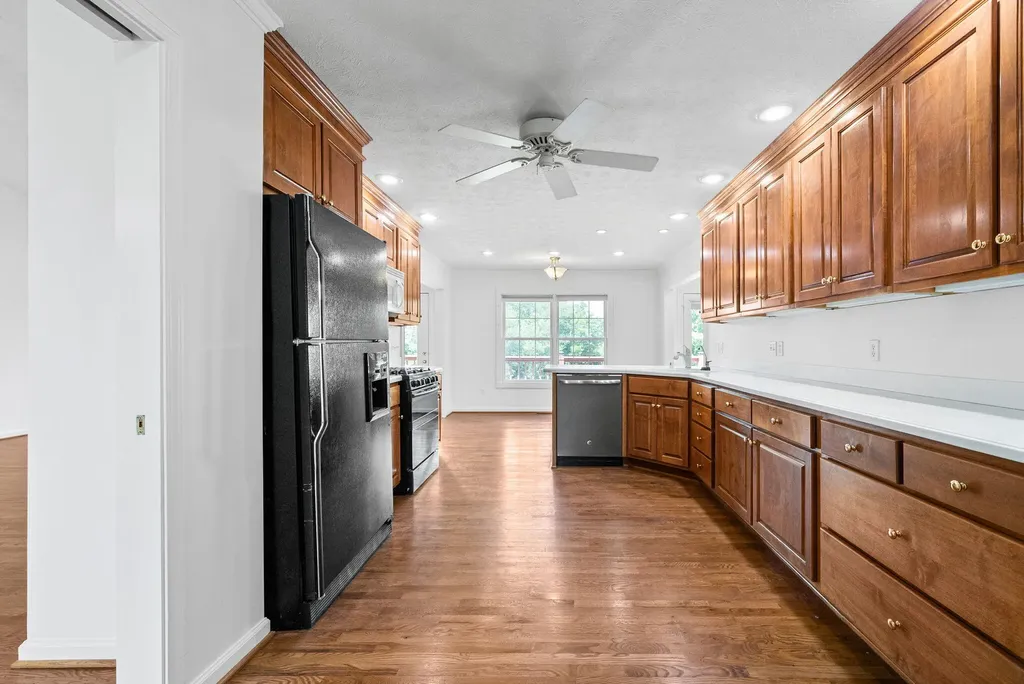 310 Chasity Drive Cadiz KY 42211