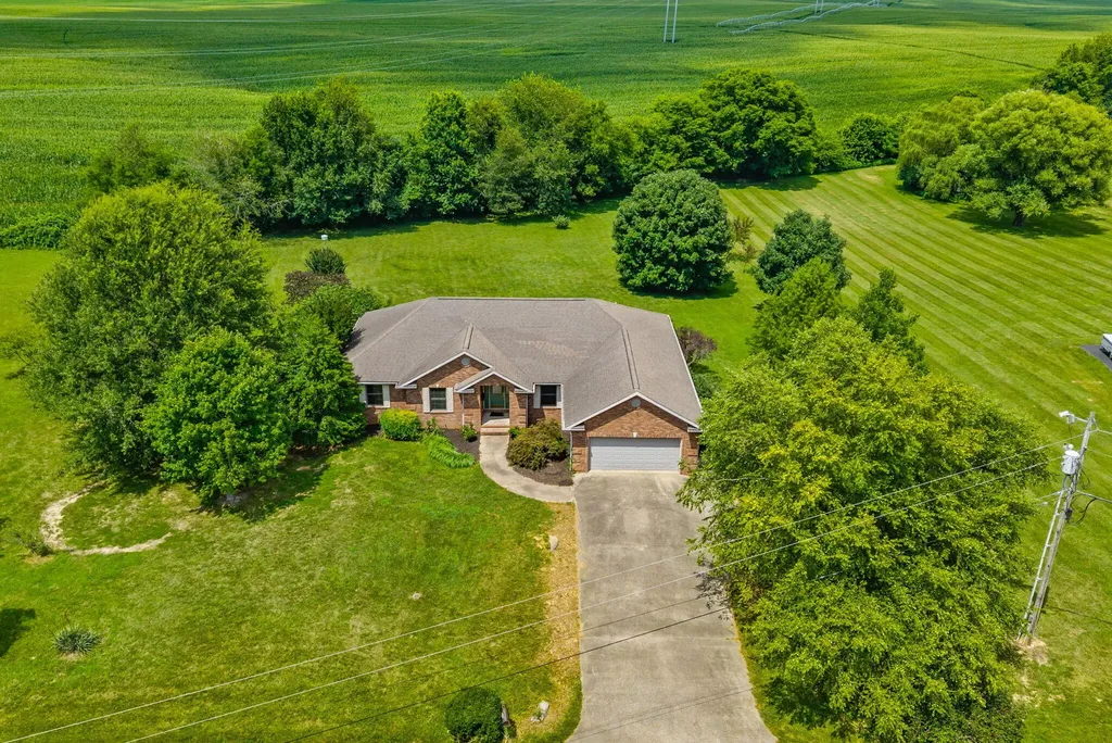 310 Chasity Drive Cadiz KY 42211