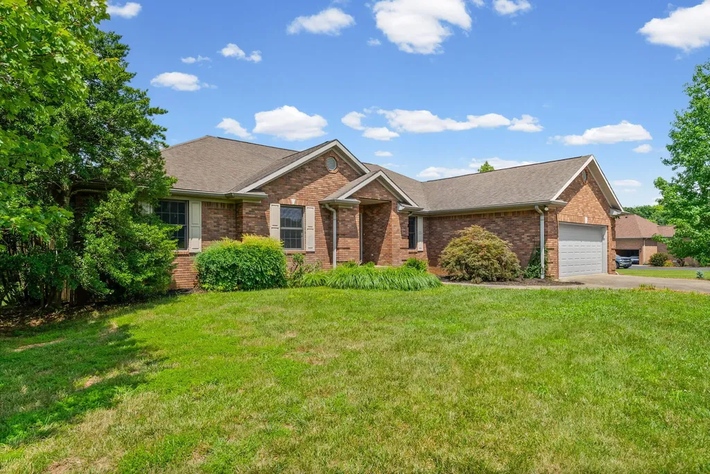 310 Chasity Drive Cadiz KY 42211