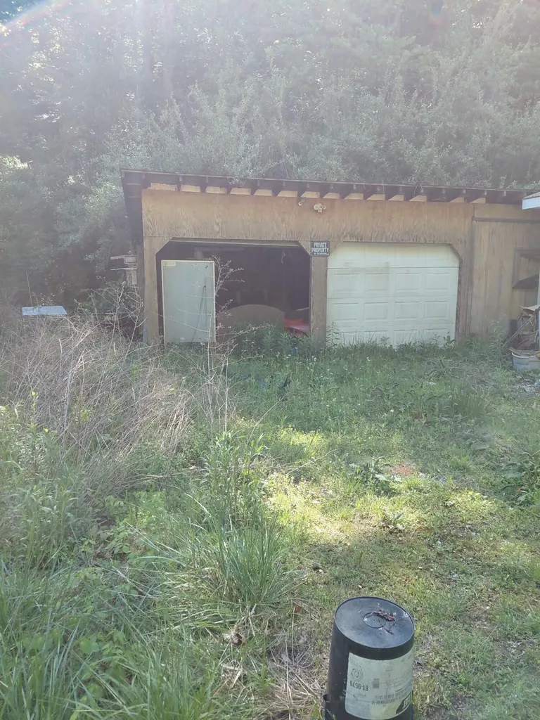 31 Buck Lick Drive Whitesburg KY 41858