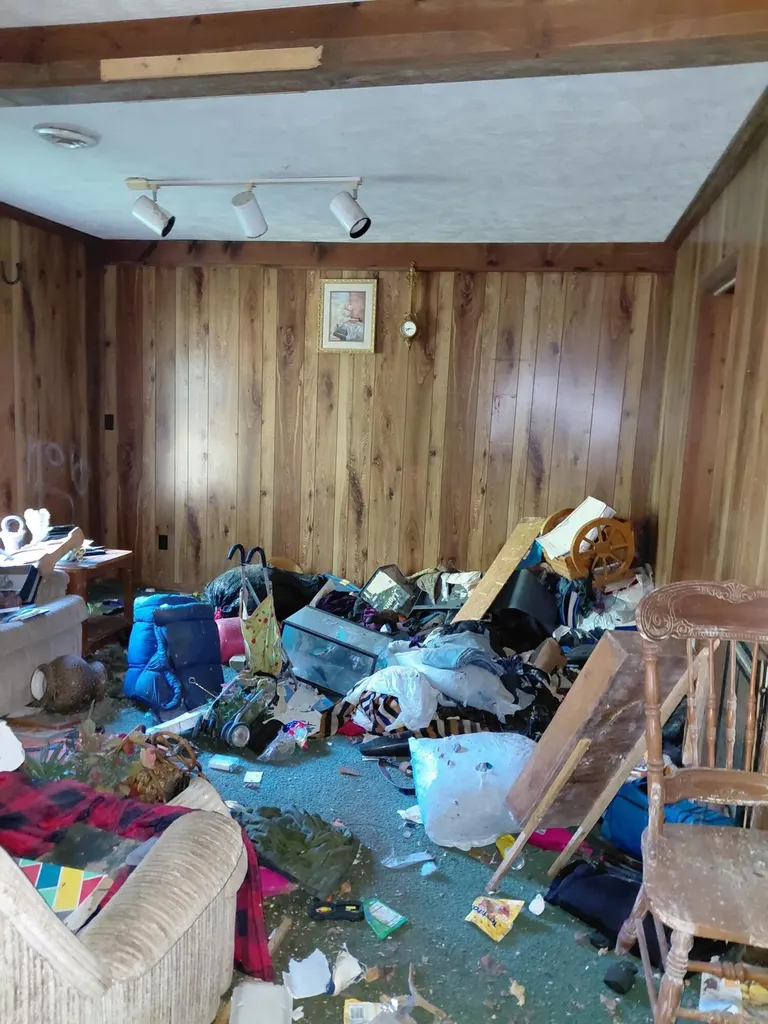 31 Buck Lick Drive Whitesburg KY 41858
