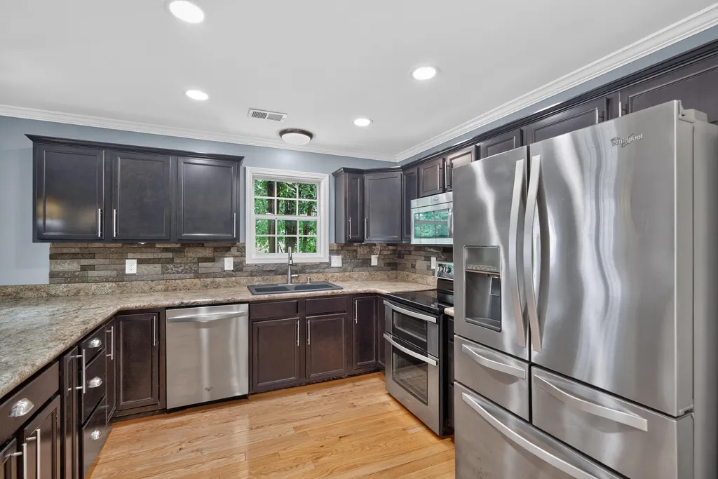 2013 Drummond Drive Lexington KY 40511