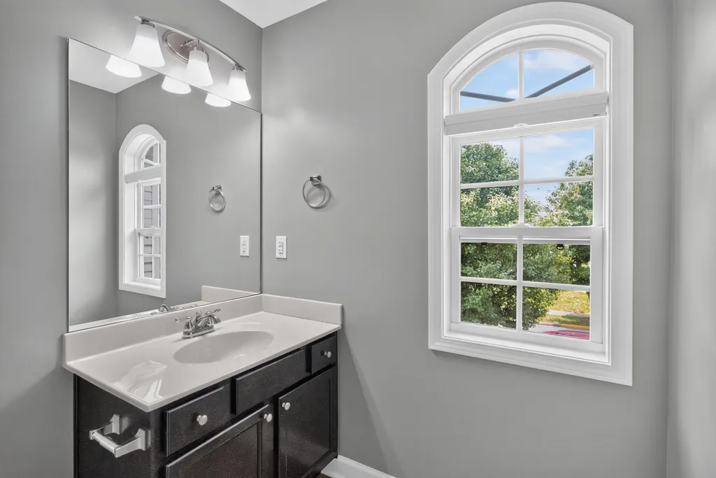 2013 Drummond Drive Lexington KY 40511