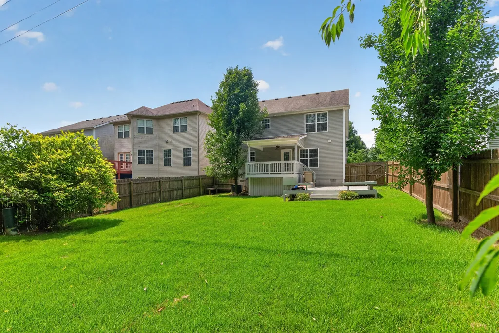 2013 Drummond Drive Lexington KY 40511