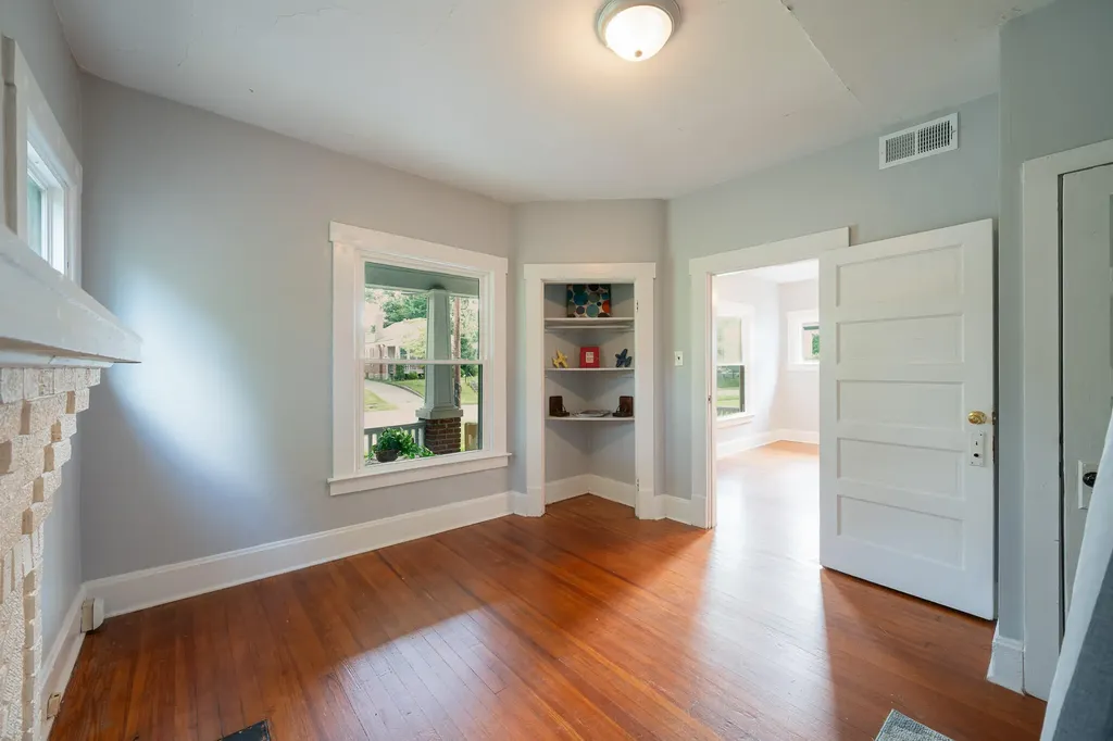 151 Suburban Court Lexington KY 40503