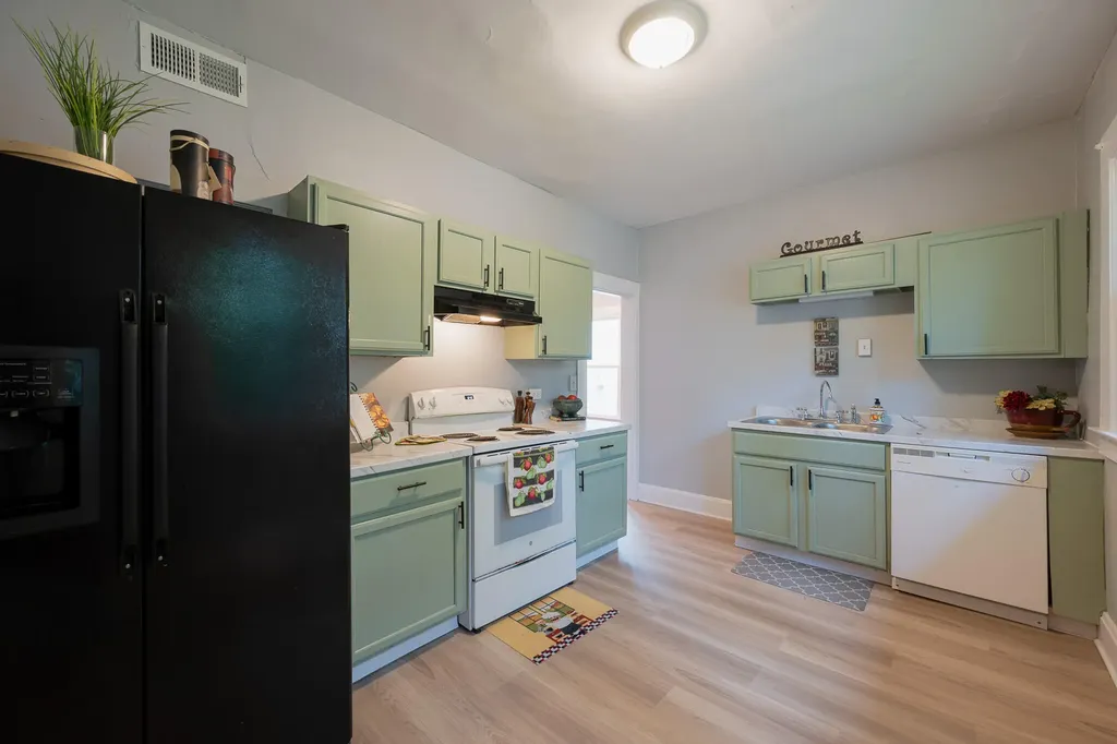 151 Suburban Court Lexington KY 40503