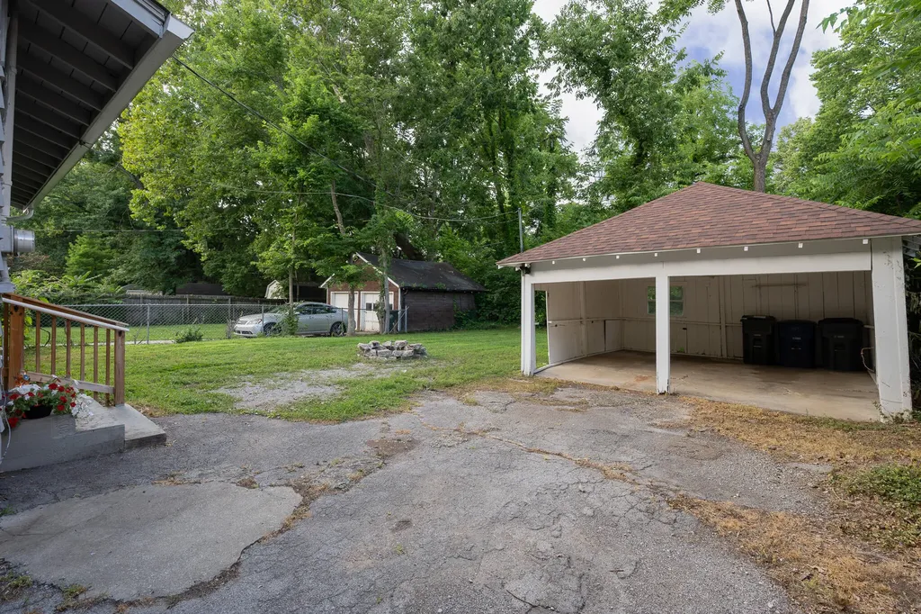 151 Suburban Court Lexington KY 40503