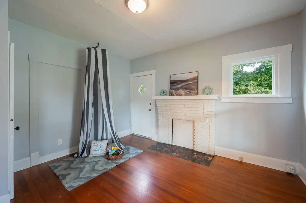 151 Suburban Court Lexington KY 40503