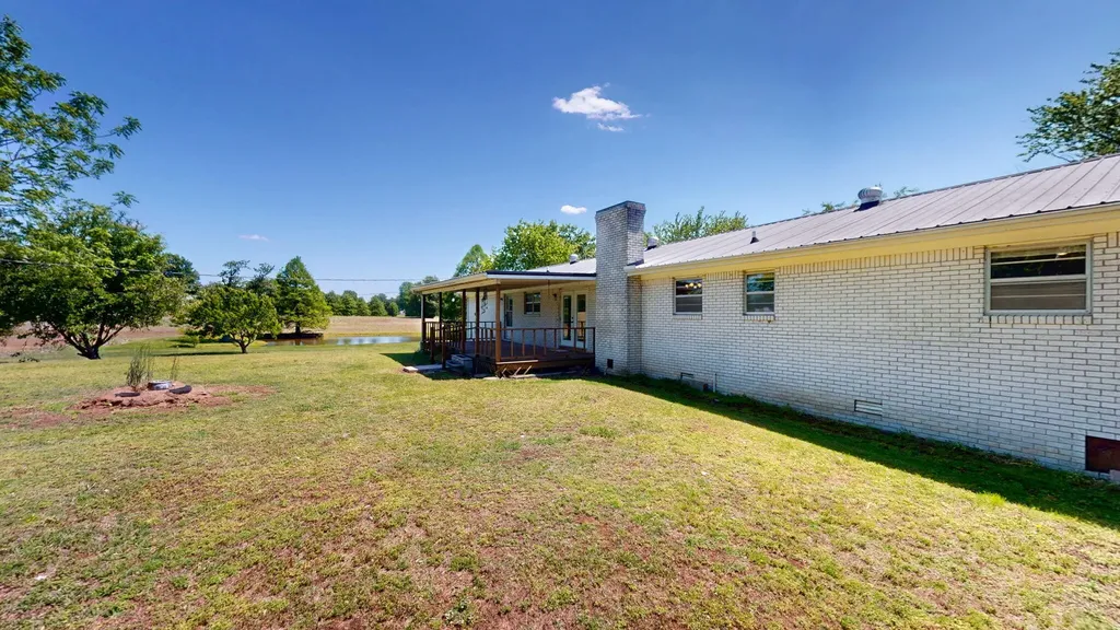 760 State Route 83 Mayfield KY 42066