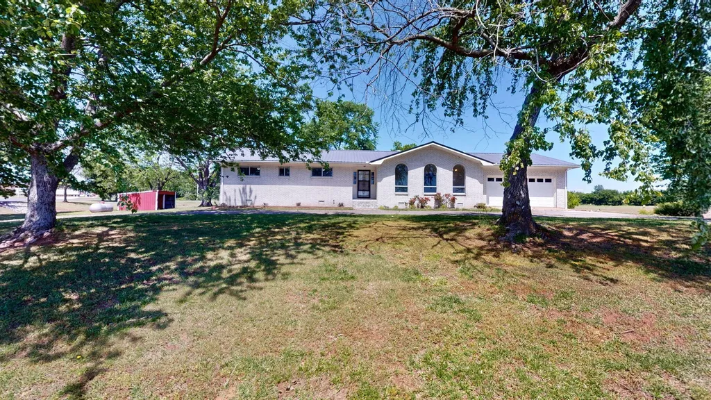 760 State Route 83 Mayfield KY 42066