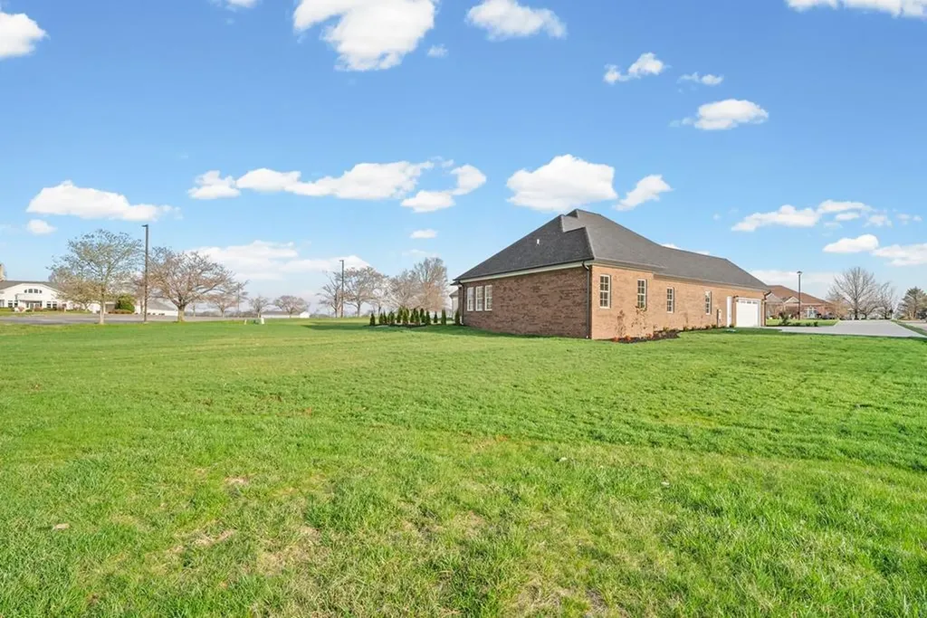125 Pemberton Place Hopkinsville KY 42240