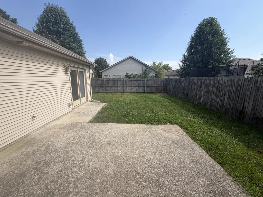 115 La Costa Drive Georgetown KY 40324