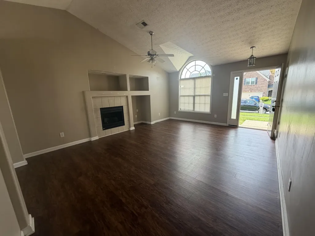115 La Costa Drive Georgetown KY 40324