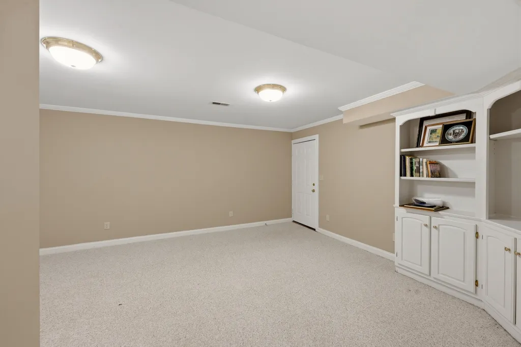 2616 Lyter Court Lexington KY 40513