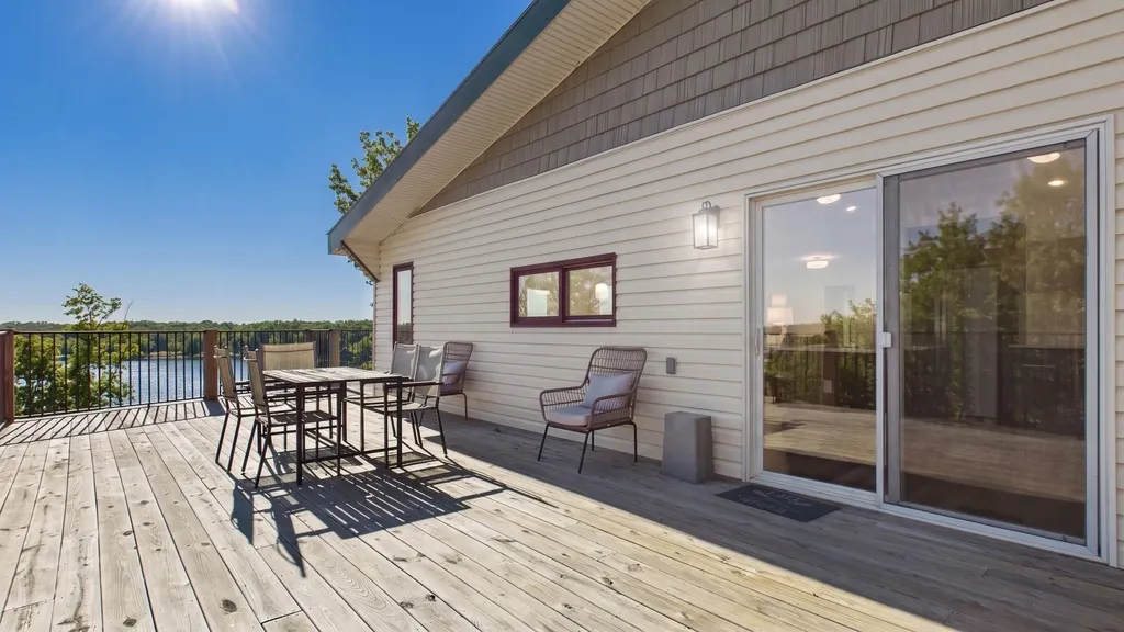 346 Deer Run Road Eddyville KY 42038