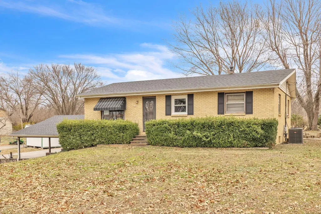 6360 Old Mayfield Road Paducah KY 42003