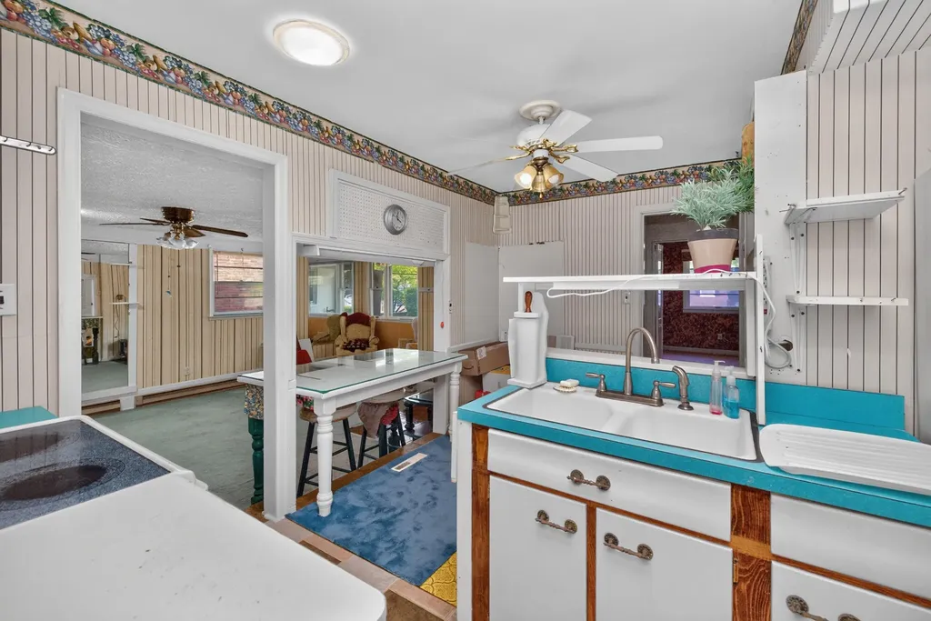 236 Garrett Avenue Lexington KY 40504