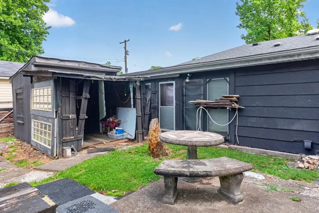 236 Garrett Avenue Lexington KY 40504