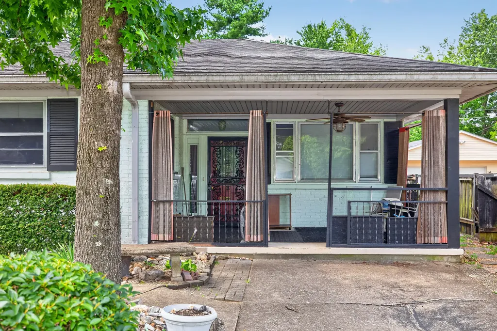 236 Garrett Avenue Lexington KY 40504