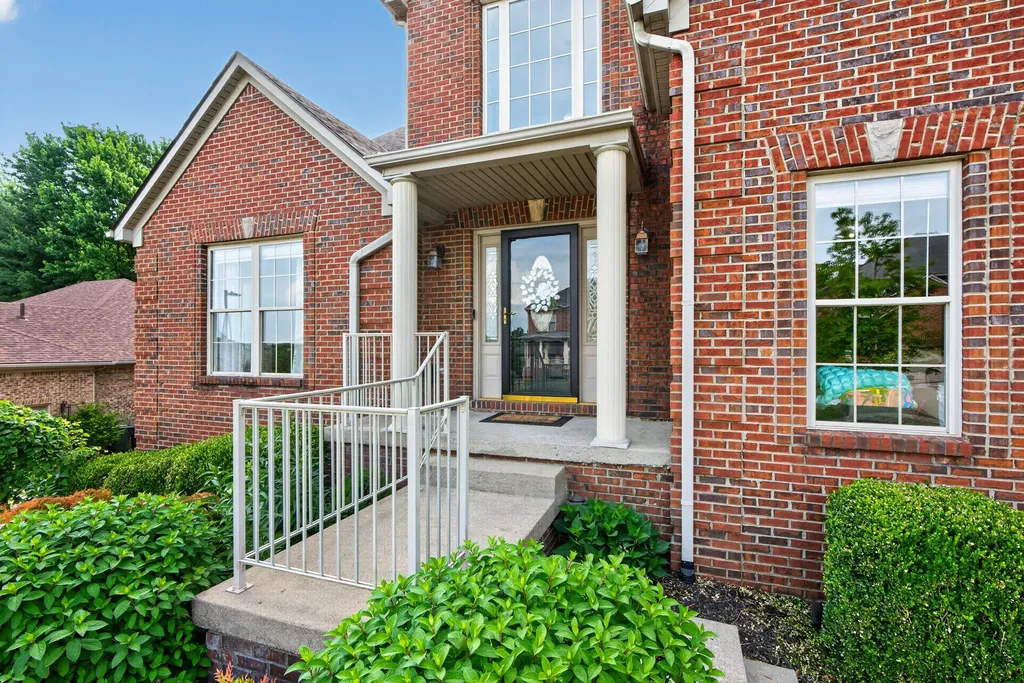 3348 Malone Drive Lexington KY 40513