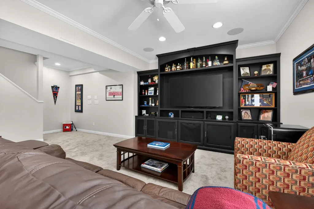 3348 Malone Drive Lexington KY 40513