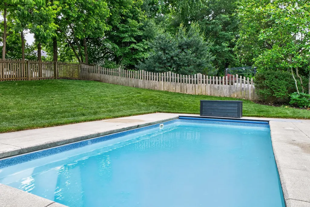 3348 Malone Drive Lexington KY 40513